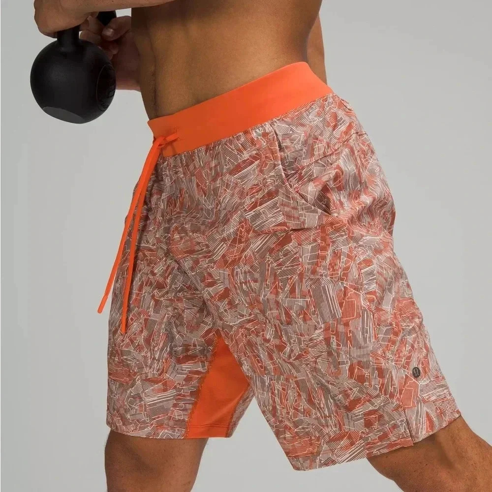 Lululemon T.H.E. Short 9" *Linerless
Parallel Divide Warm Coral Multi